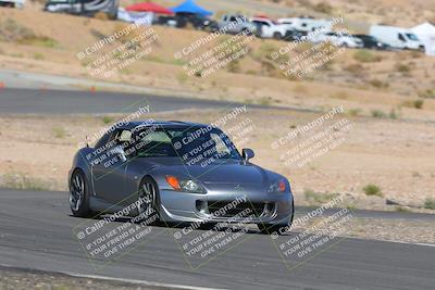 media/Oct-09-2022-Extreme Speed (Sun) [[a34e269be1]]/1-Red/session 2 turn 11/